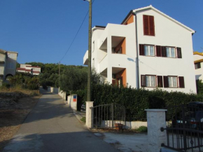Apartments by the sea Slatine, Ciovo - 15916